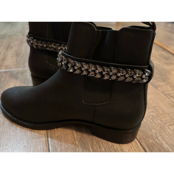 White House Black Market Women's Black LILY GEM Leather Chelsea Boots Size 9M - Picture 4 of 9
